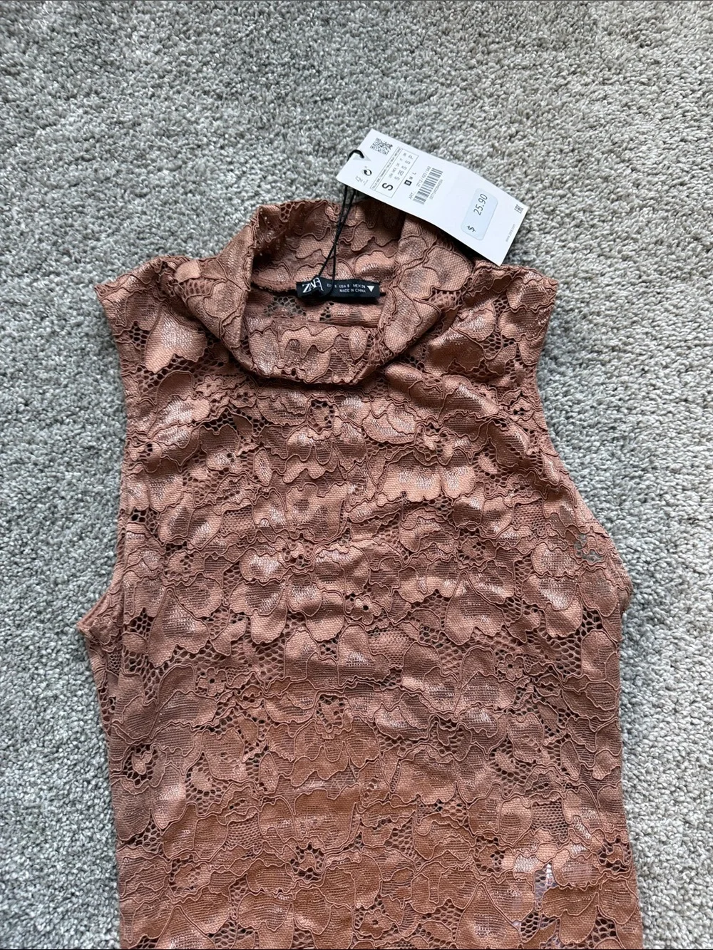 Sleeveless Lace High-Neck Bodysuit in Dusty Rose